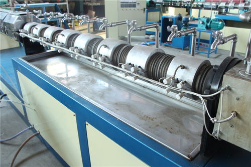 龍口同力達(dá)網(wǎng)套機(jī) 全自動(dòng)水果網(wǎng)套機(jī)多少錢一臺